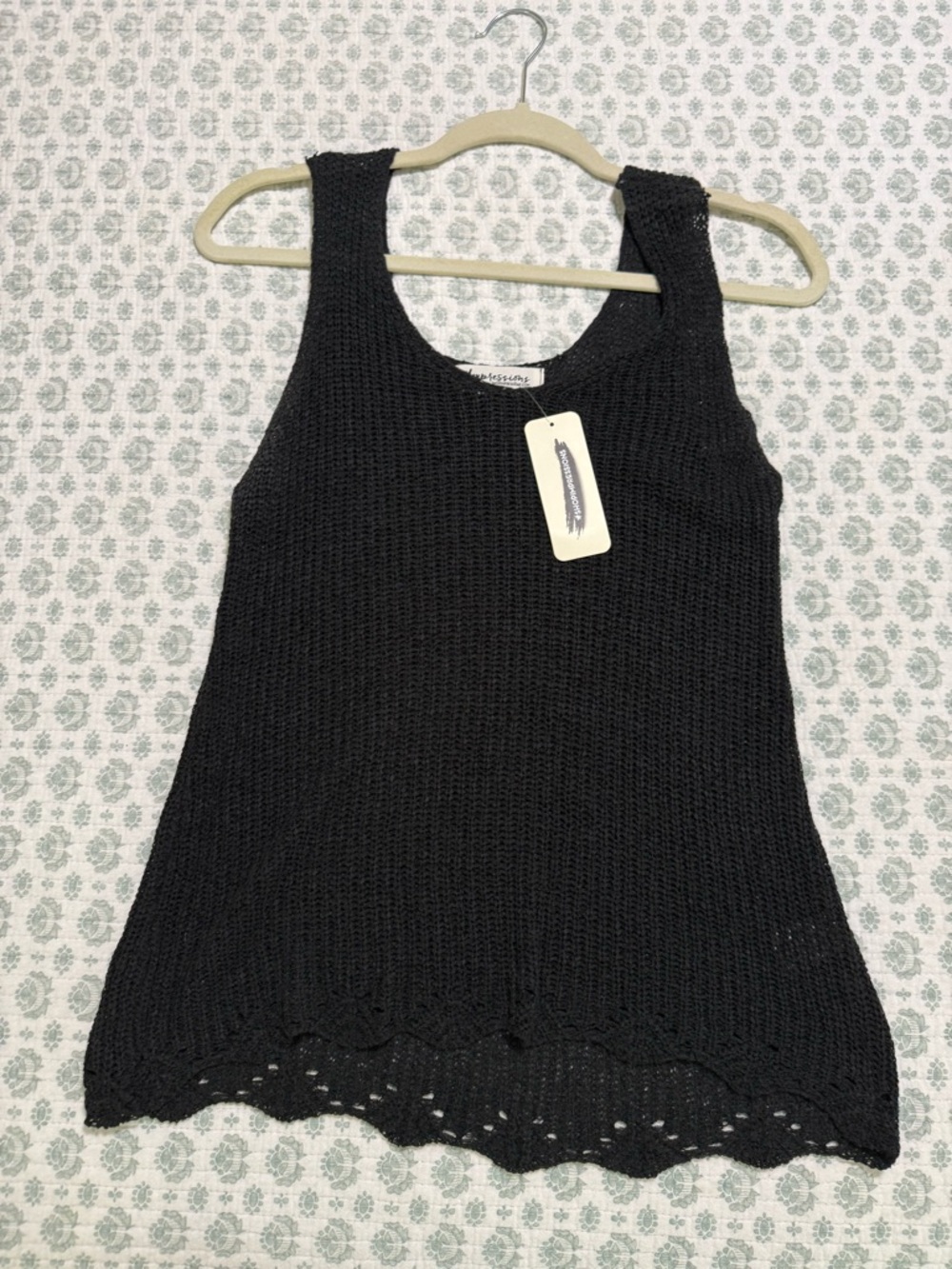 NWT Impressions Brand Knit Tank Top with Scallop Hem Black Size Medium